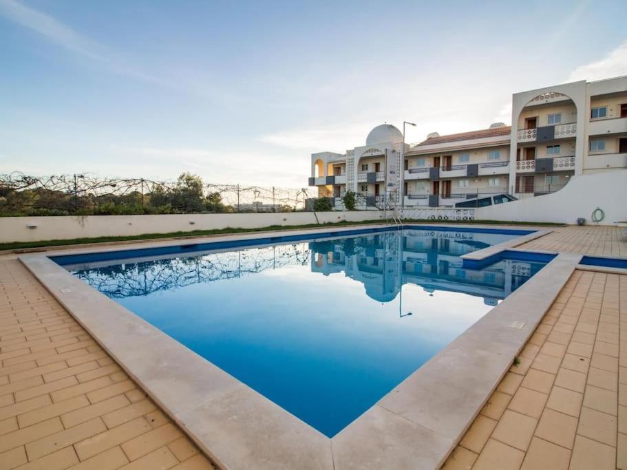 Central Apartment - Pool And Sea View & Albufeira Center Esterno foto
